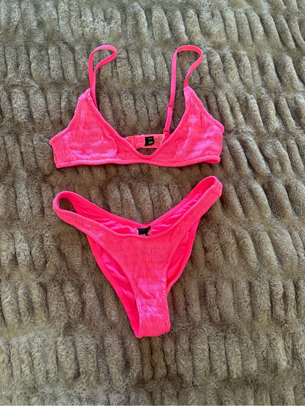 triangl swimwear Neon Pink Textured Two-Piece Bikini